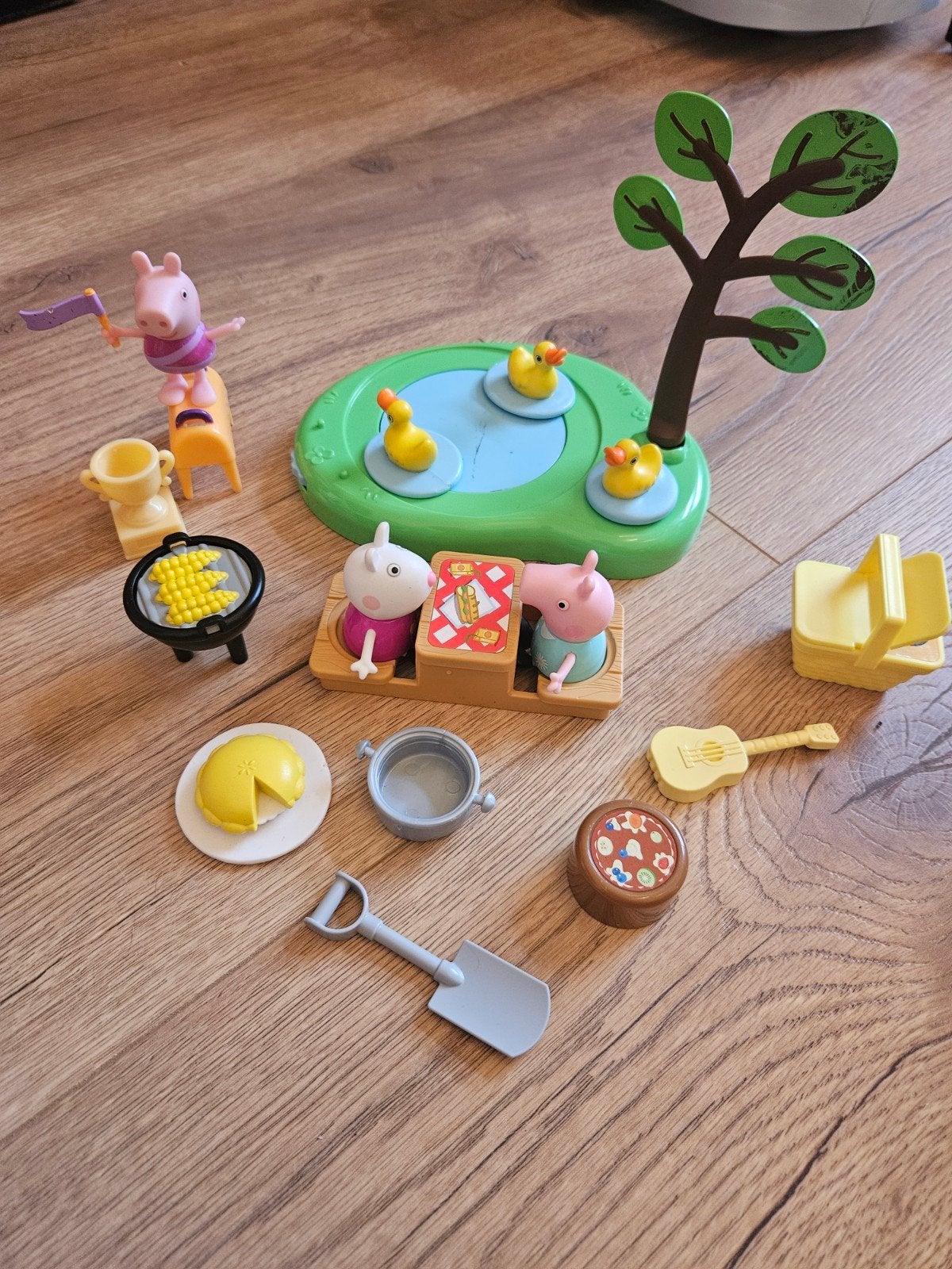 Peppa Pig Speelset: Picknick en Eendjes Vijver, Ophalen of Verzenden