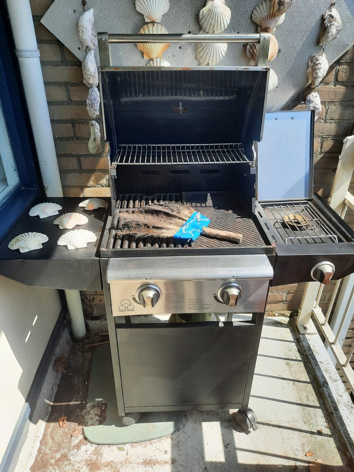 Gebruikte gasbarbecue met zijbrander, Ophalen, Gebruikt, Onbekend