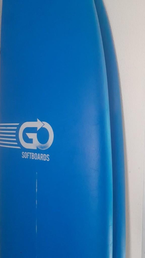 Surfboard Softtop 8'0 merk GO, Watersport en Boten, Golfsurfen, Ophalen, Zo goed als nieuw, Funboard, Met vinnen