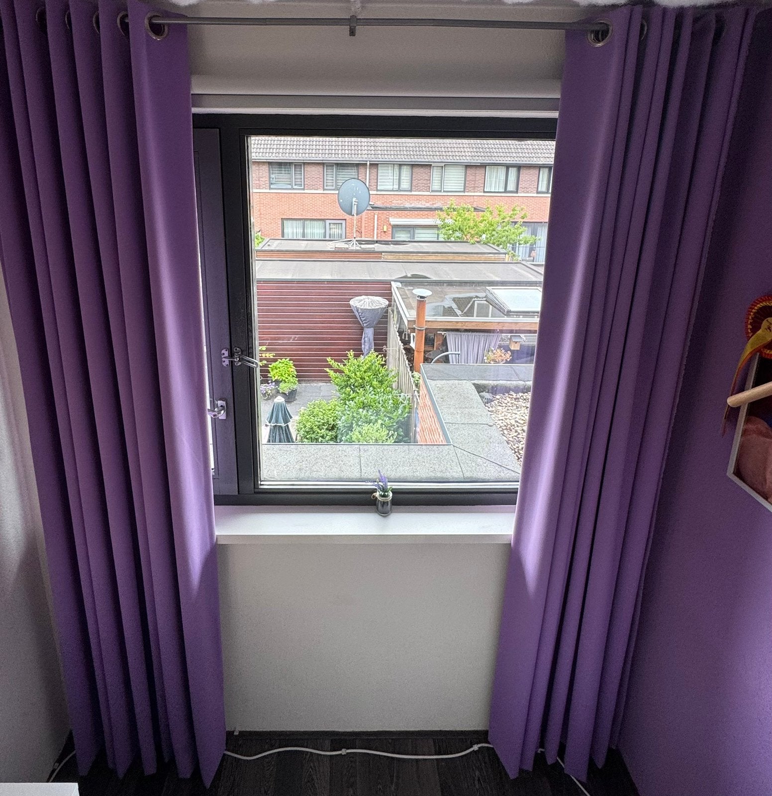 Verduisterende gordijnen paars, Ophalen of Verzenden, Zo goed als nieuw, Paars, Met ringen