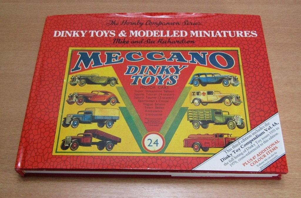 Dinky Toys and Modeled Miniatures by Mike and Sue Richardson, Ophalen, Gebruikt, Auto