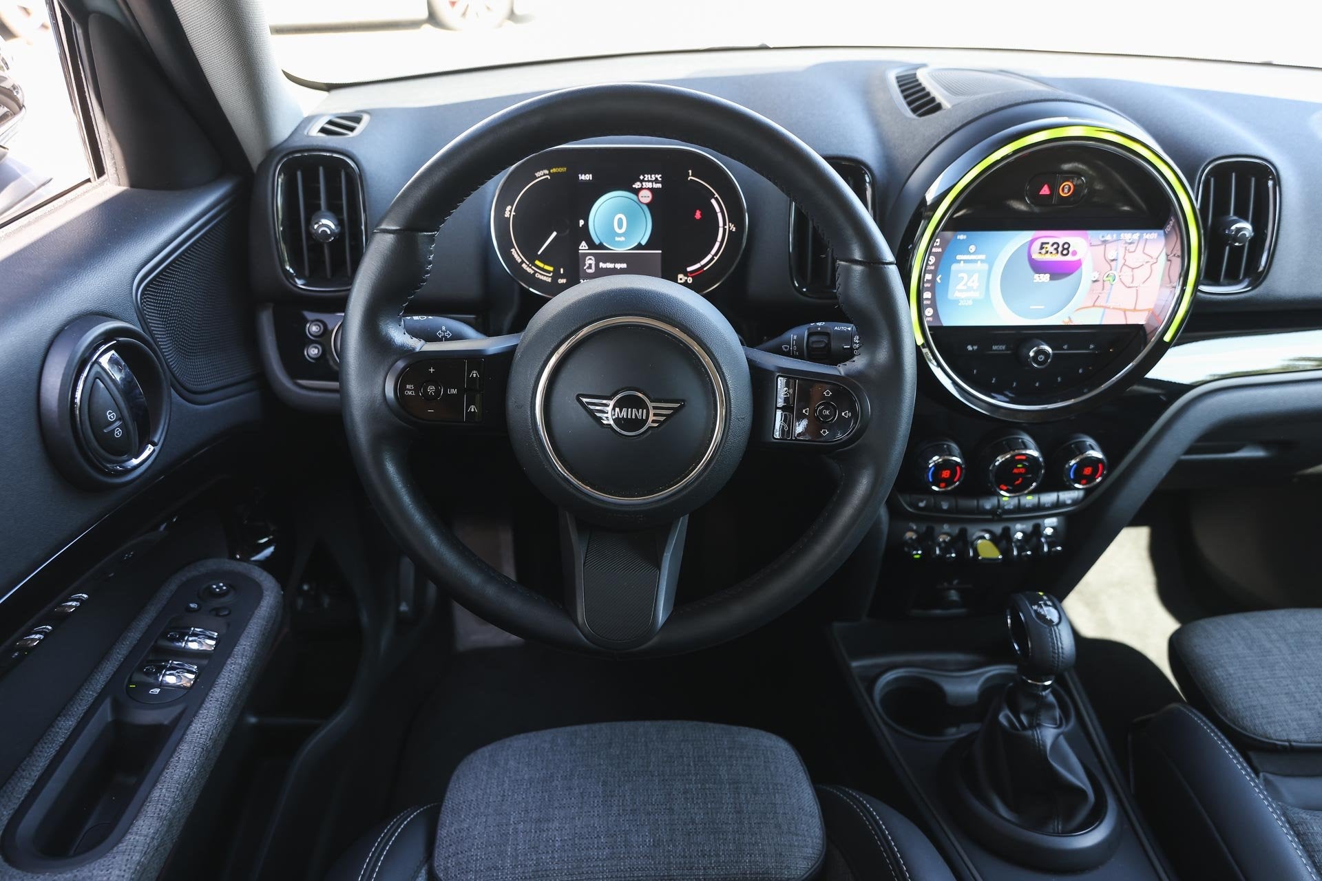 MINI Countryman Cooper S E ALL4 Classic Automaat / Comfortst, Gebruikt, Zwart, Countryman, Met garantie (alle)