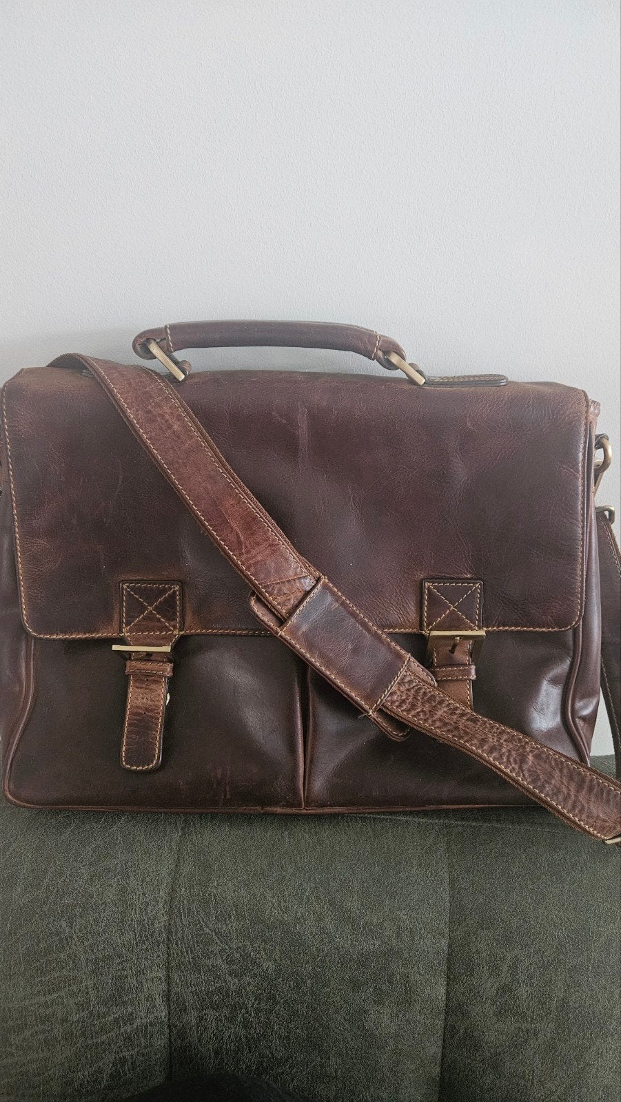 Visconti akte/ laptoptas bruin leer., Computers en Software, Laptoptassen, Ophalen of Verzenden, Aktetas