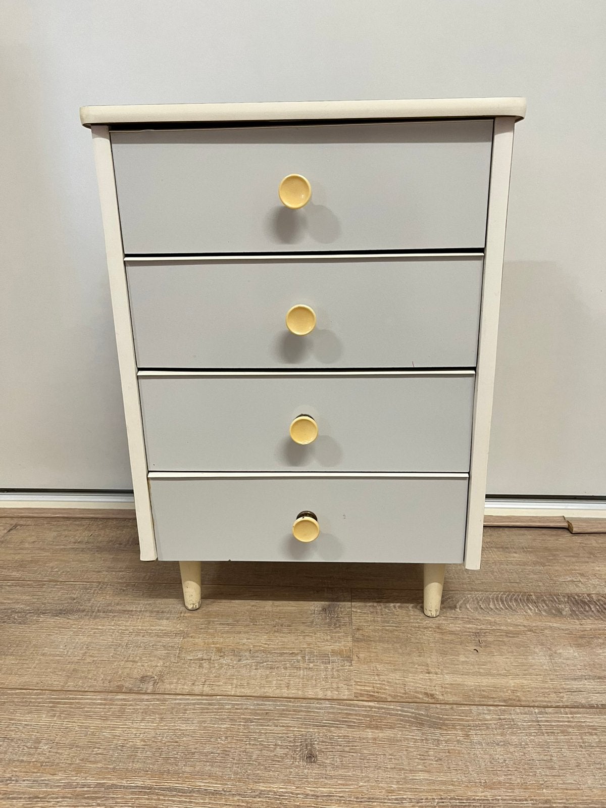 Mid century ladenkastje lichtgrijs, Overige materialen, Minder dan 50 cm, Gebruikt, 3 of 4 laden