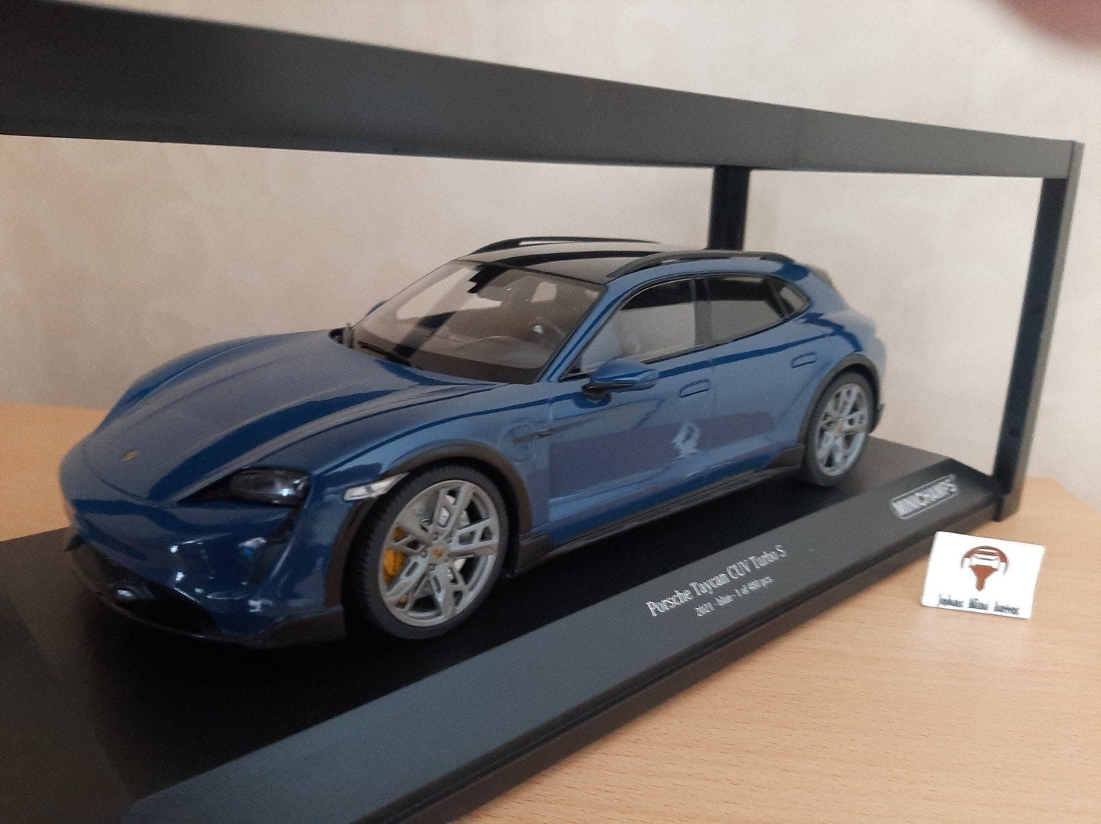 Porsche Taycan Cross Tourismo Turbo S 2021 Blauw-Met - 1:18