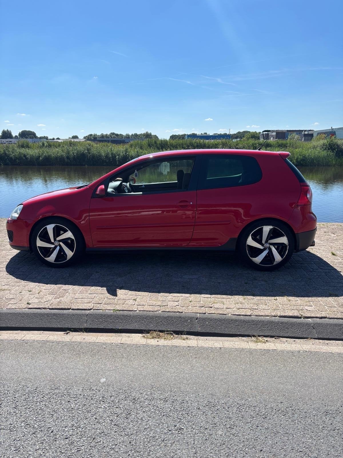 Volkswagen Golf 2.0 GTI 147KW 3D 2006 Rood, 4 cilinders, Handgeschakeld, Geïmporteerd, Voorwielaandrijving