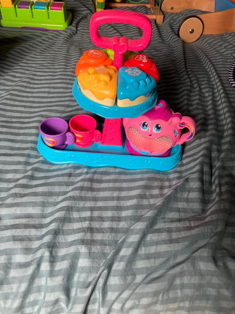 VTech Theeservies met muziek en licht, Ophalen, Gebruikt, 6 maanden tot 2 jaar