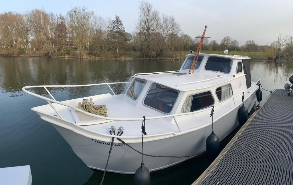 Te Koop Marne kruiser in Top staat., Watersport en Boten, Ophalen, 10 tot 30 pk, Staal, Binnenboordmotor