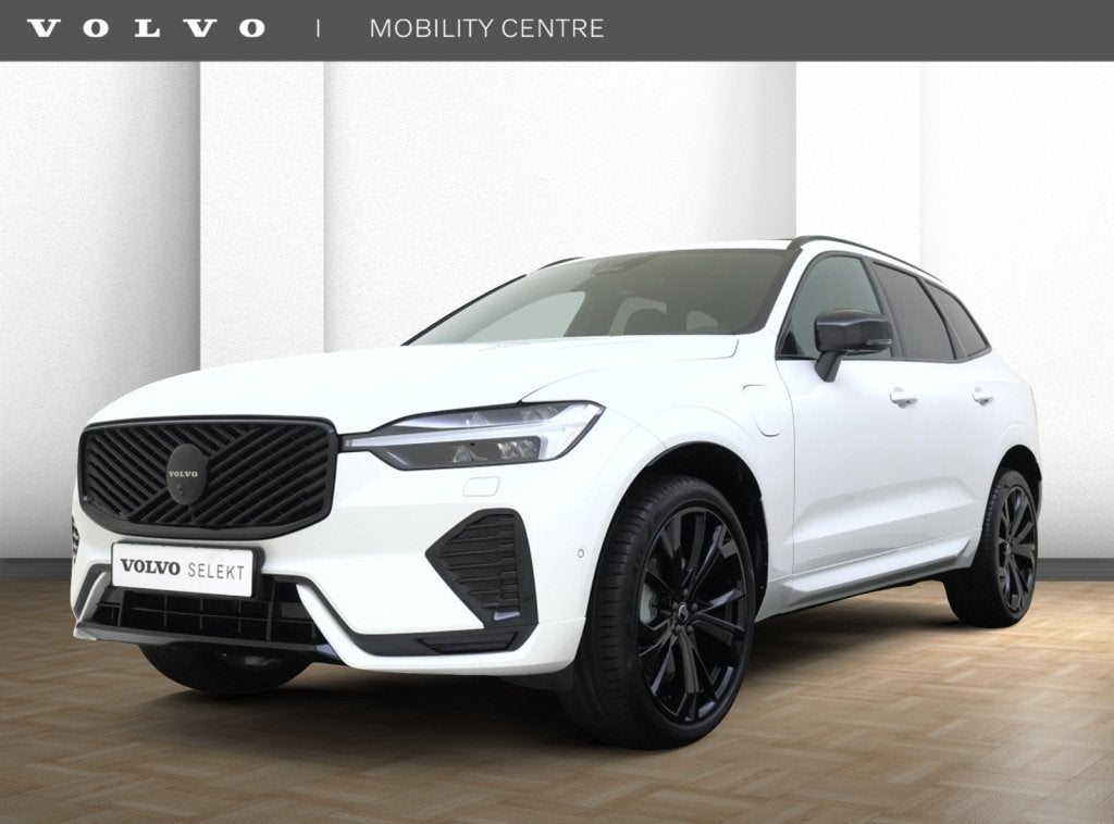 Volvo XC60 T8 AWD Ultra Black Edition | Head-Up | Panoramada