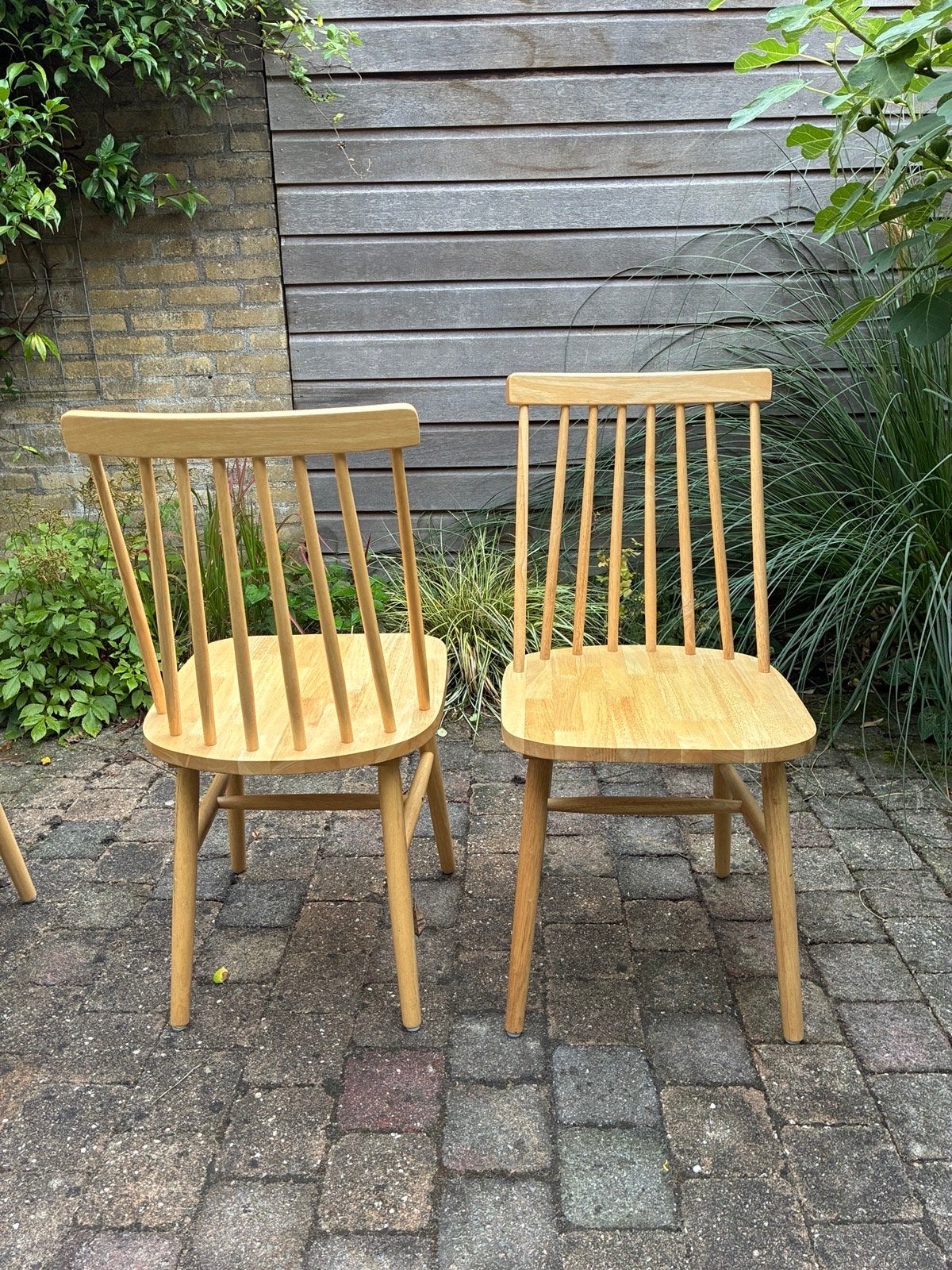 4 houten eetkamerstoelen - Zo goed als nieuw, Huis en Inrichting, Ophalen, Overige kleuren, Zo goed als nieuw, Vier