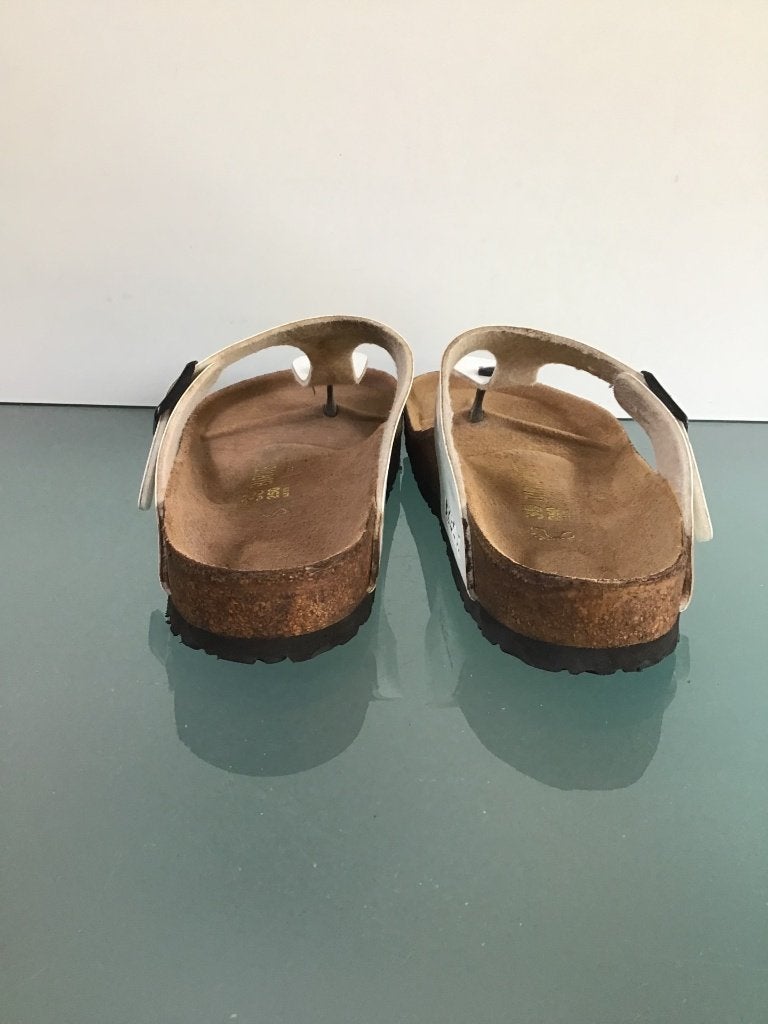 Birkenstock 39 Gizeh | witte slippers | Gratis verzenden, Kleding | Dames, Schoenen, Slippers, Verzenden, Wit, Zo goed als nieuw