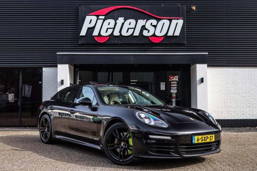 Porsche Panamera 3.0 S E-Hybrid FACELIFT SPORT CHRONO PANO, Auto's, Porsche, Automaat, Achterwielaandrijving, Gebruikt, Zwart