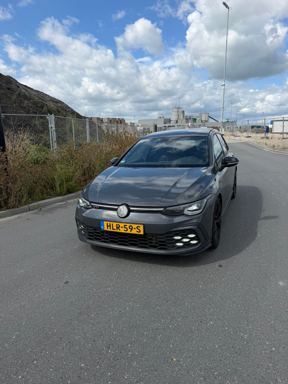 Volkswagen Golf 2.0 TSI GTI 245pk 7-DSG 2022 Grijs, 4 cilinders, 1984 cc, 245 pk, 1600 kg