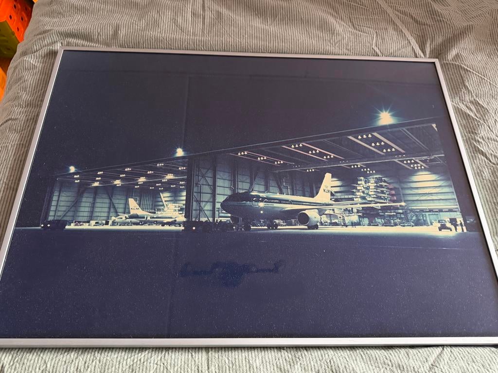 Originele KLM foto Airbus A310 Schiphol Hangaar 50x70cm, Antiek en Kunst, Ophalen of Verzenden