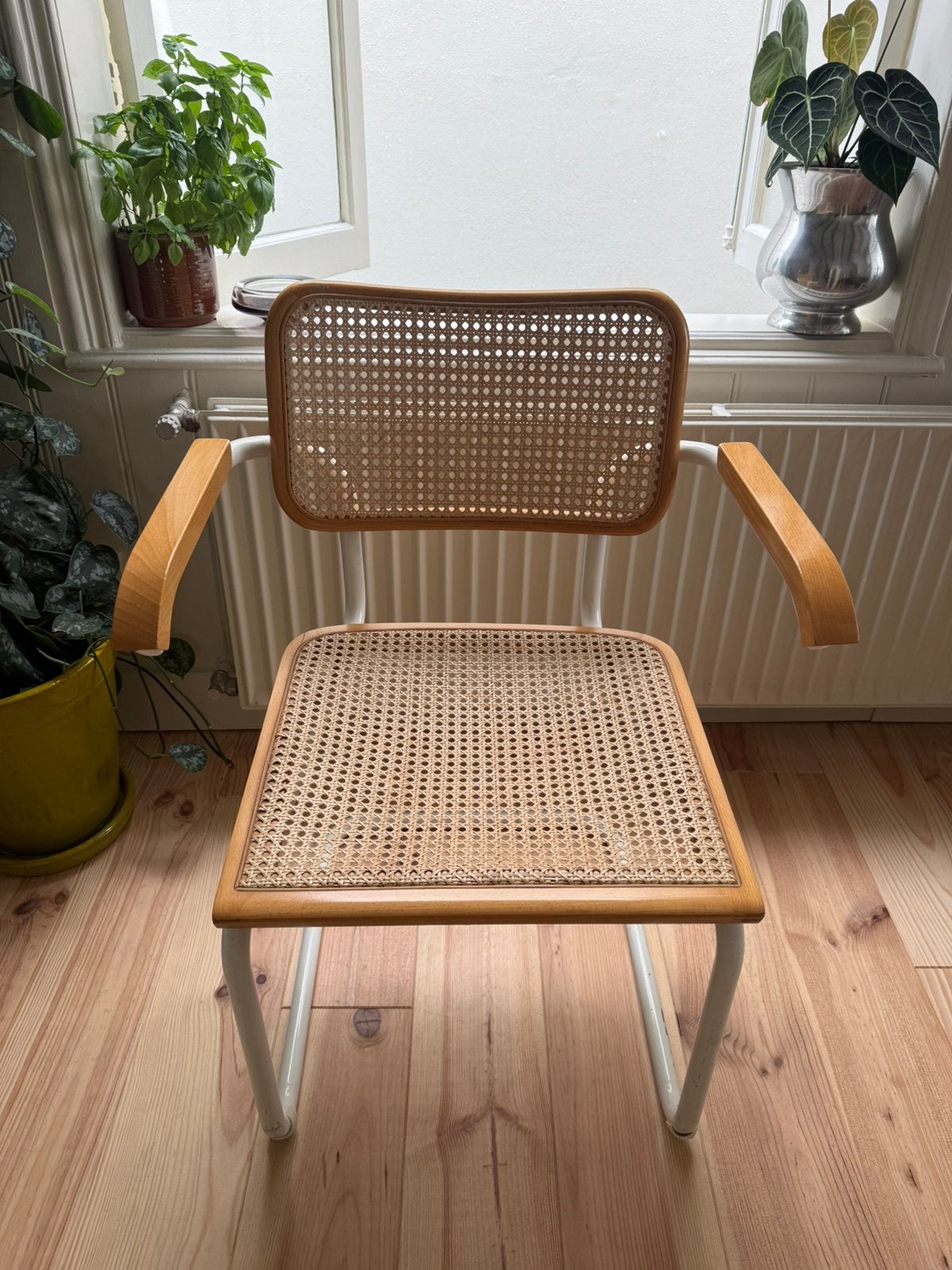 Dining chair in wood and metal, Ophalen, Zo goed als nieuw, Zwart, Eén