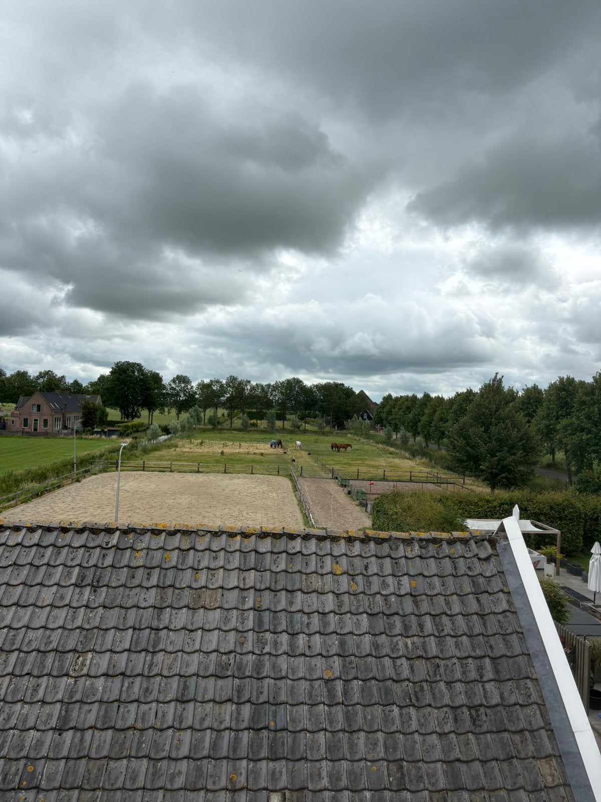 Stalling en weidegang, Stalling, 1 paard of pony