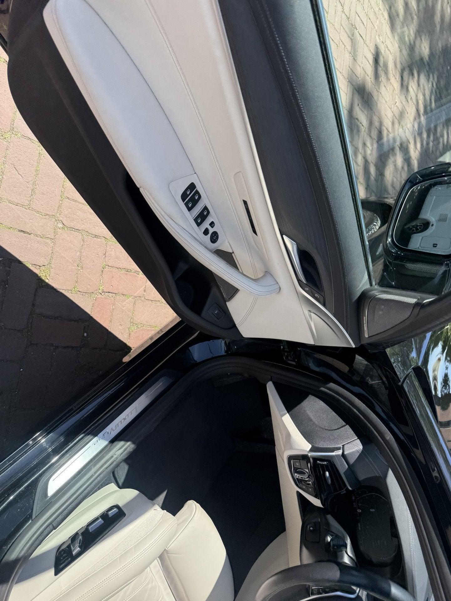 Foto 50 van BMW 5 Serie Touring 520i High Executive | Pano | Leder | 04-