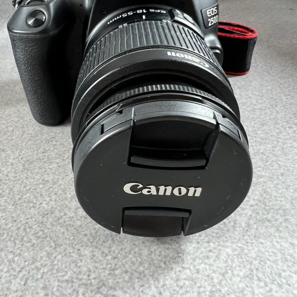 Canon EOS250D + 18-55mm lens | tas met lader | 412218, Audio, Tv en Foto, Gebruikt, Spiegelreflex, Canon, Ophalen of Verzenden