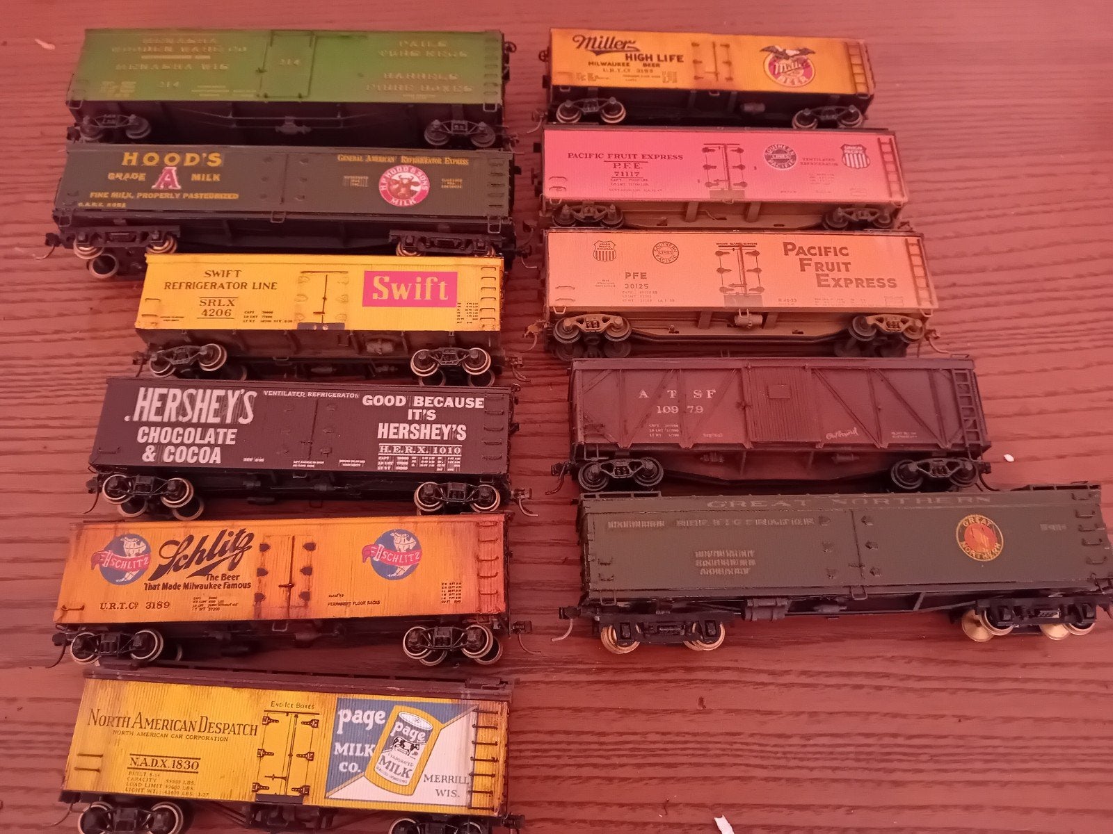 11 boxcars met kadee koppelingen ac/dc, Ophalen of Verzenden, Gelijkstroom, Wagon