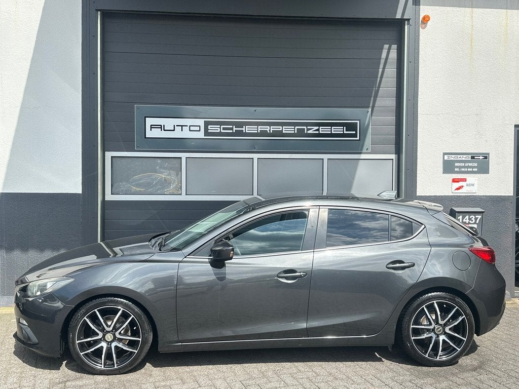 Mazda 3 2.0 120pk TS | Center-line |CAMERA | NAVI | stoelver, Auto's, Mazda, Voorwielaandrijving, Stof, Gebruikt, 4 cilinders