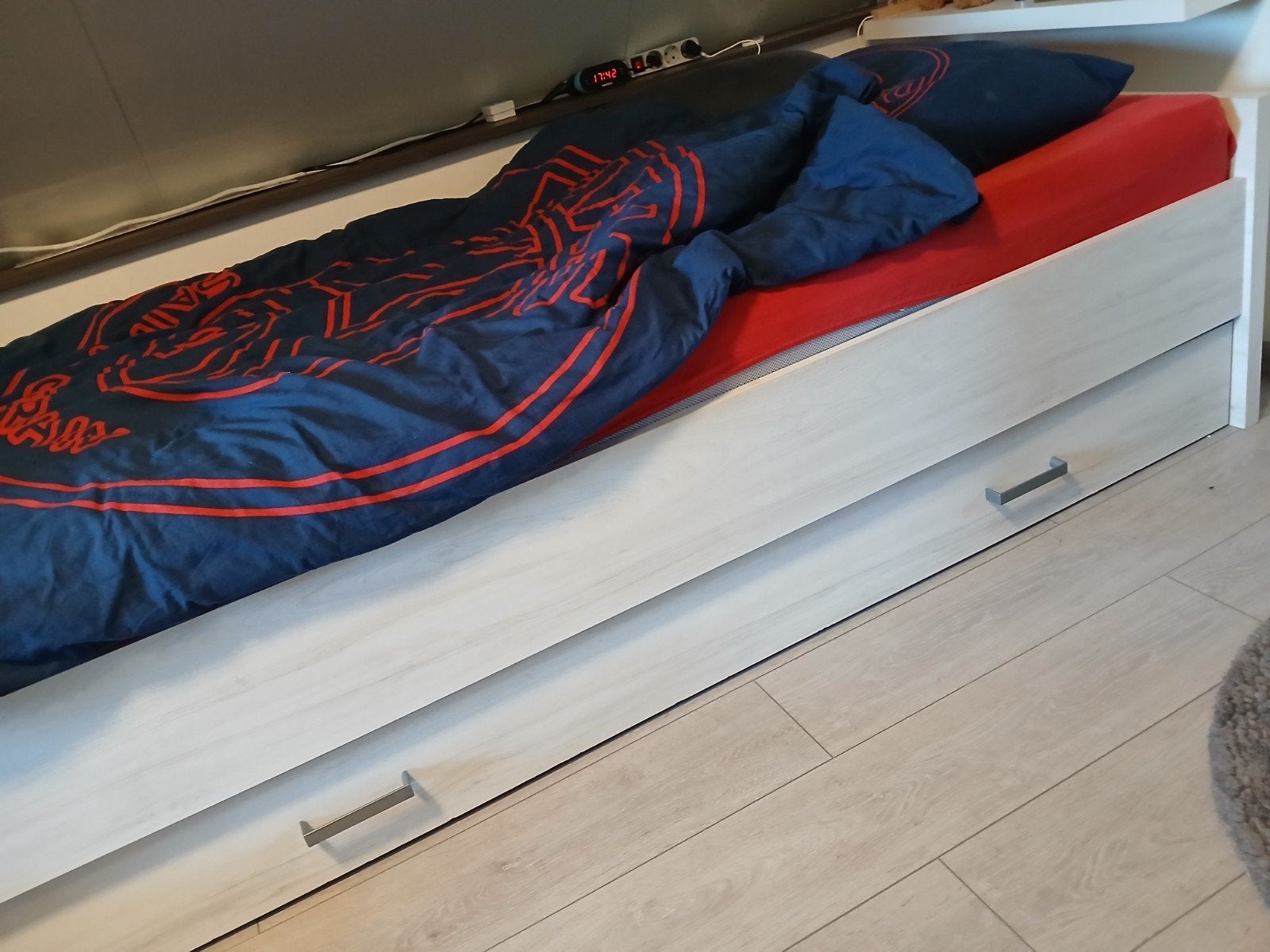 Eenpersoonsbed met uitschuifbaar logeerbed en opberglade, Ophalen, Gebruikt, 90 cm, Eenpersoons