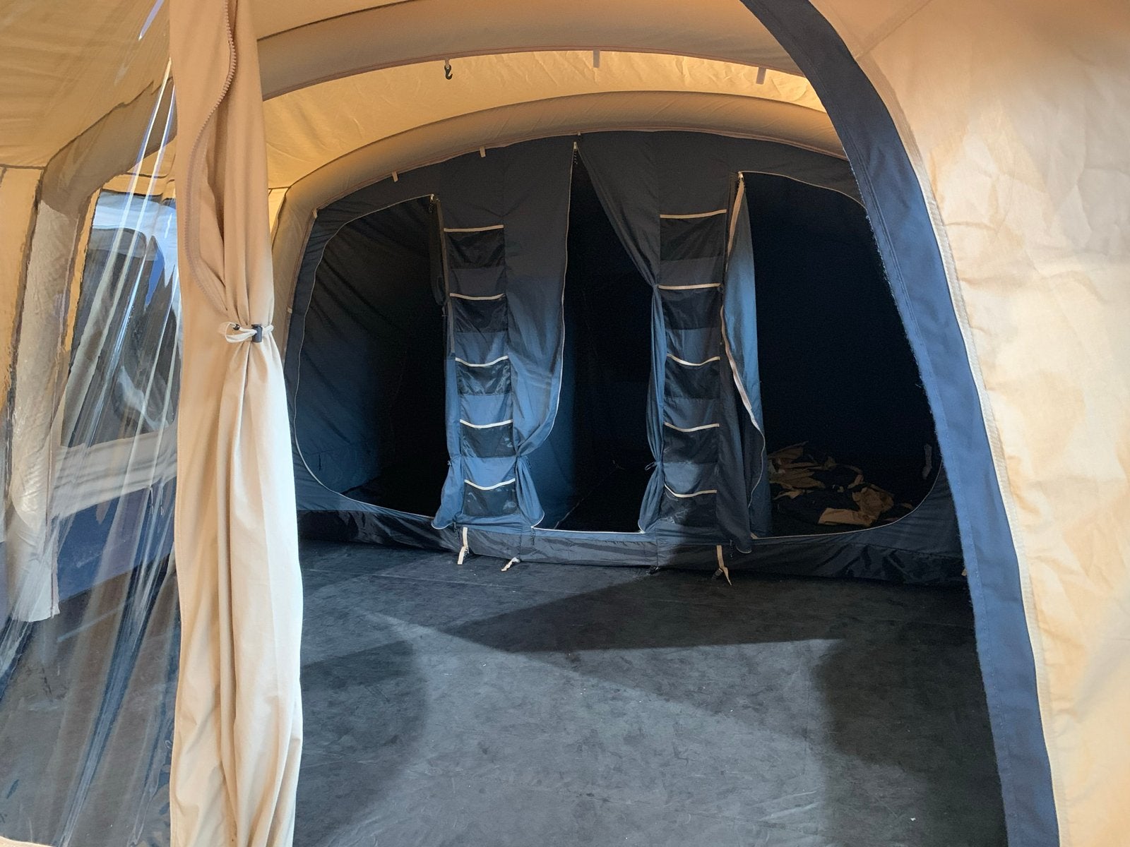 Bardani Airwolf 380 TC Opblaasbare Tent - Zo goed als nieuw, Caravans en Kamperen, Tenten, Ophalen, Zo goed als nieuw, Tot en met 4