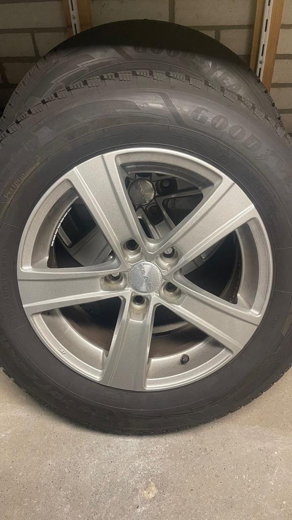 4 aluminium 16 inch velgen met winterbanden, Auto-onderdelen, Banden en Velgen, Ophalen, 16 inch, Banden en Velgen, Winterbanden