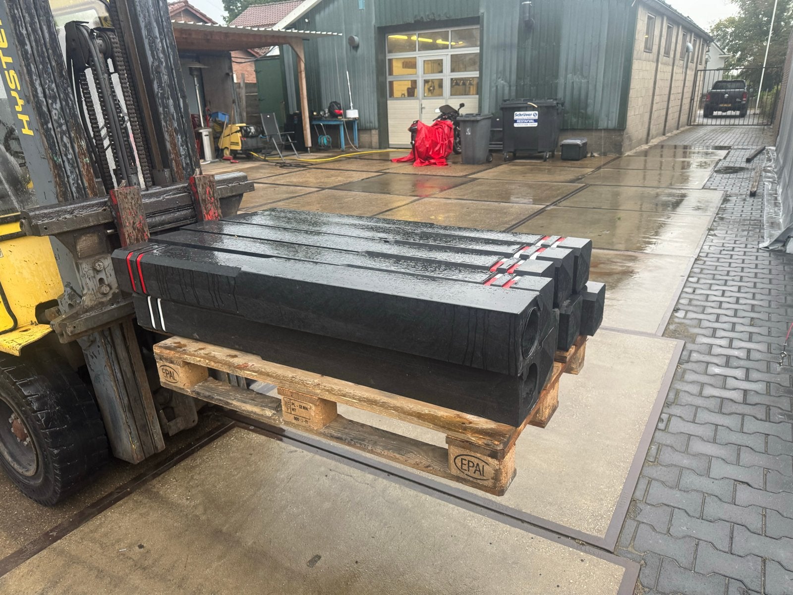 Plastic palen met reflectoren, Tuin en Terras, Ophalen, Gebruikt, 180 tot 250 cm, Palen