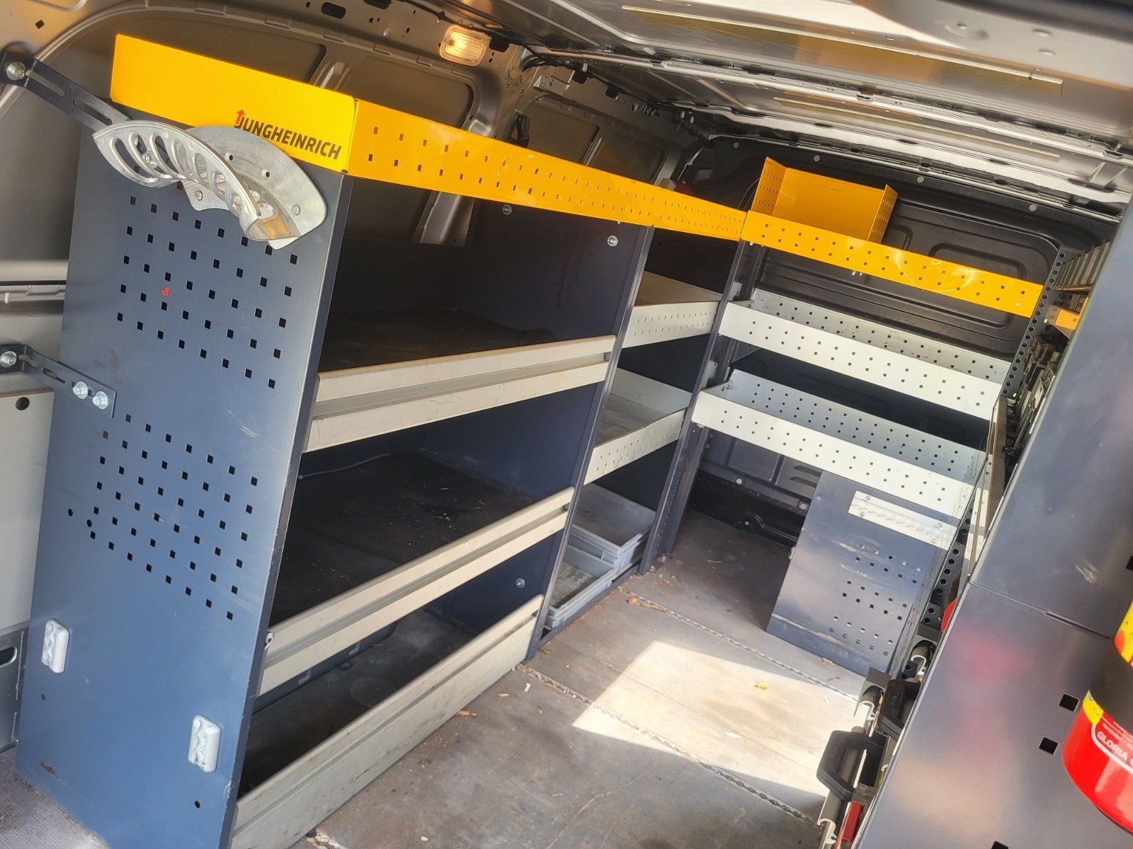 Businrichting compleet, Auto diversen, Ophalen
