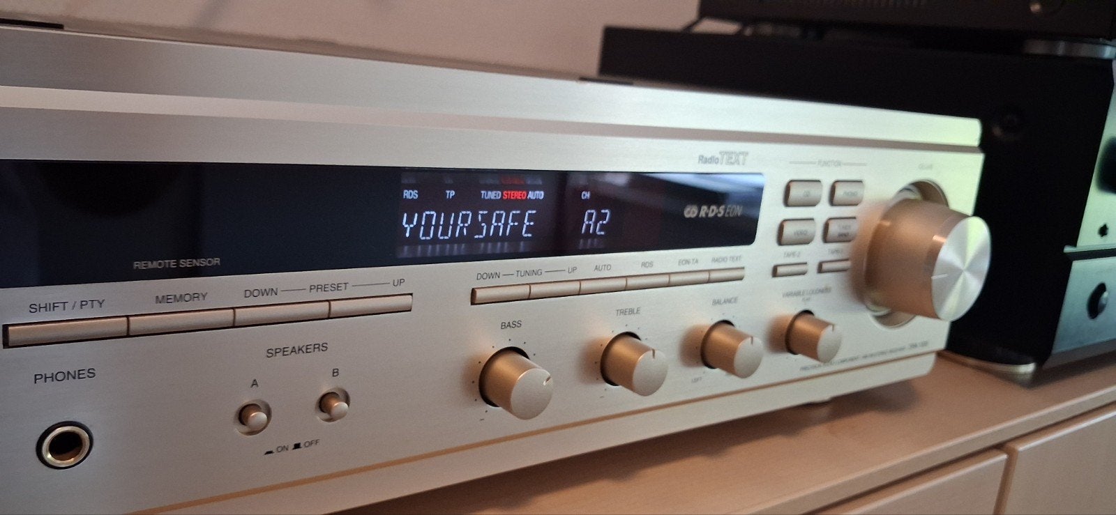 Denon dra 1000 stereo reciever. Top geluid, Audio, Tv en Foto, Versterkers en Receivers, Ophalen, Denon, Zo goed als nieuw, 120 watt of meer
