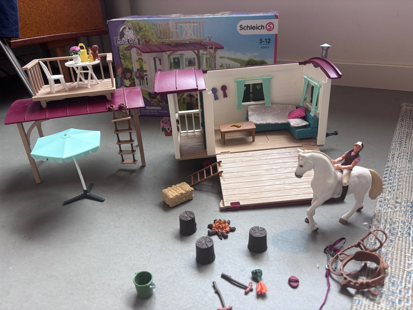 Schleich Horse Club Caravan met paard en accessoires, Ophalen of Verzenden, Zo goed als nieuw, Jongen of Meisje