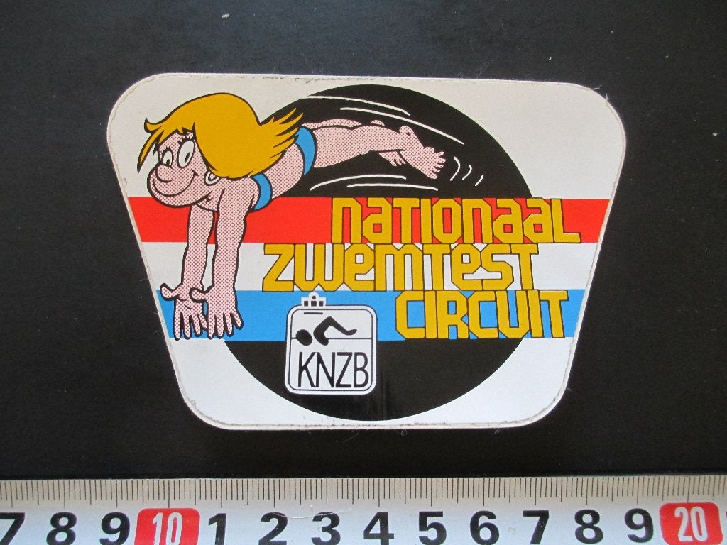 sticker KNZB Nationale Zwemtest Circuit, Ophalen, Zo goed als nieuw
