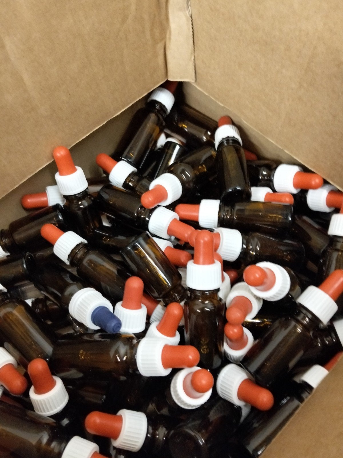 Glazen 10 ml flesje met pipeteer dop, Ophalen of Verzenden, Nieuw