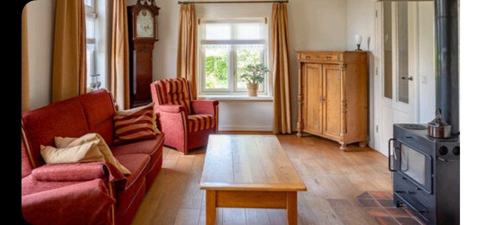 Diverse meubels te koop: kasten, tafels, stoelen en meer, Ophalen