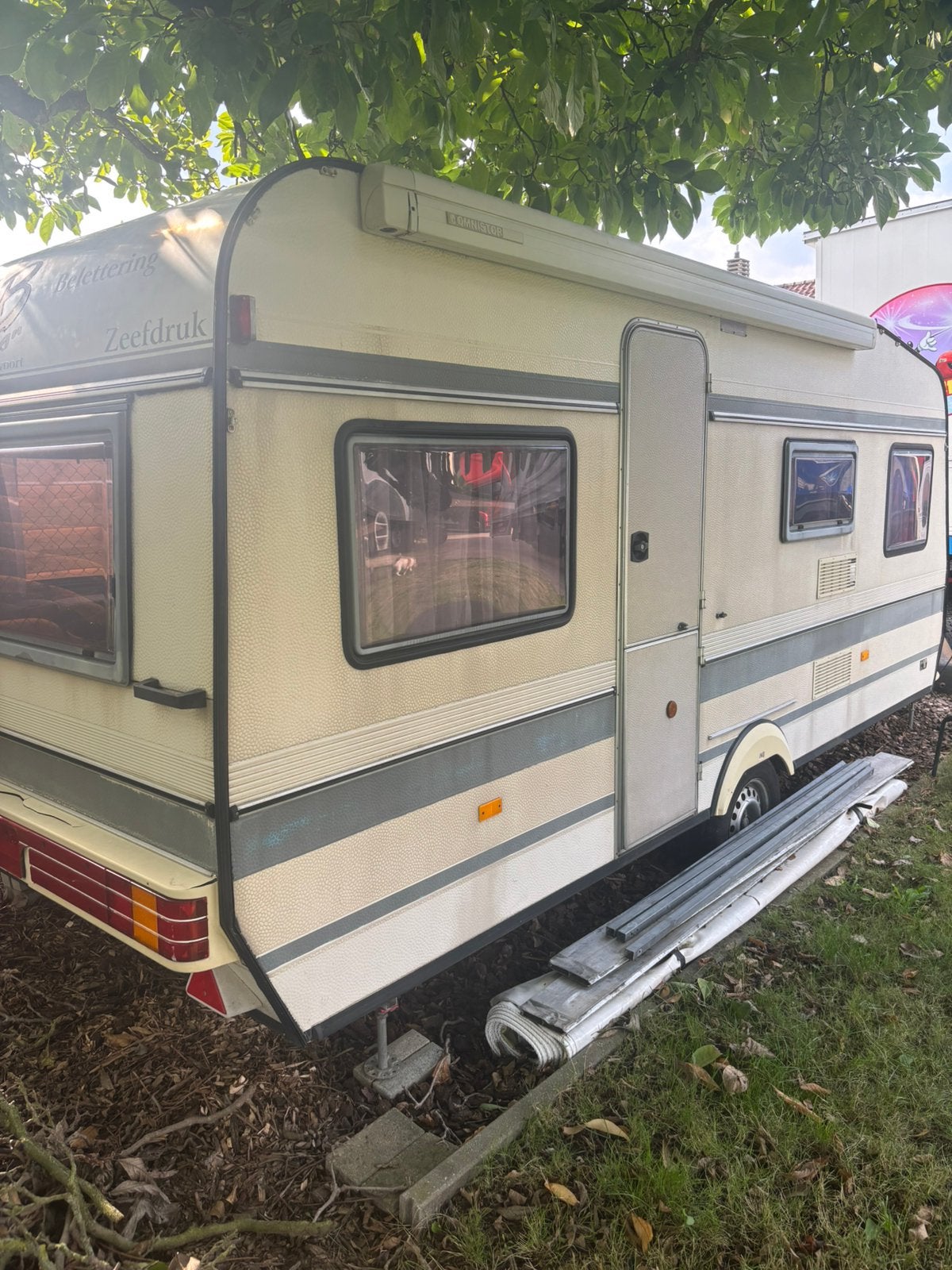 Hobby caravan, Ophalen of Verzenden, Gelezen, Overige onderwerpen
