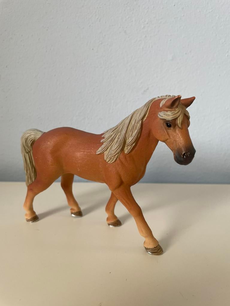 Bruin Schleich paard (merrie), Ophalen of Verzenden, Zo goed als nieuw, Paard, Beeldje of Figuurtje