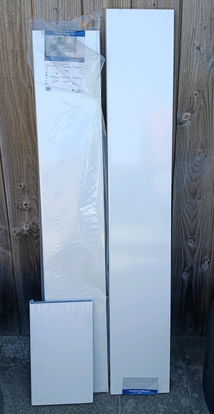 Nieuwe witte kunststof vensterbanken met eindkappen, Ophalen, Nieuw, 120 tot 160 cm, Overige typen