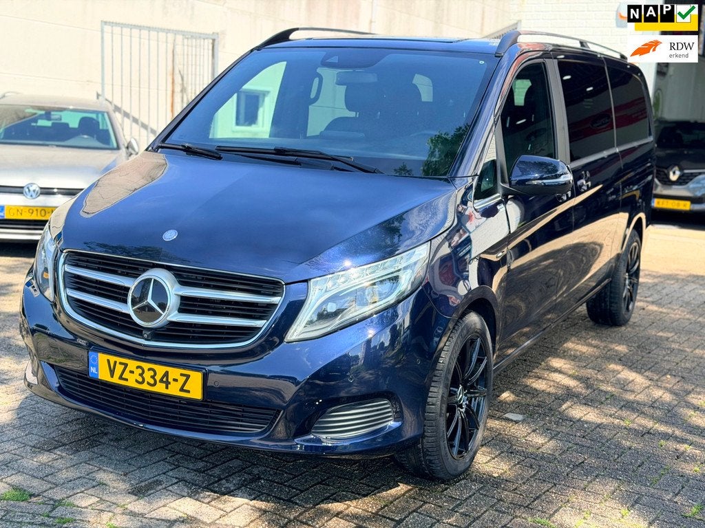 Mercedes-Benz V-klasse 250d 4-MATIC Extra Lang DC Avantgarde, Auto's, Bestelauto's, Automaat, 15 km/l, Gebruikt, Bedrijf