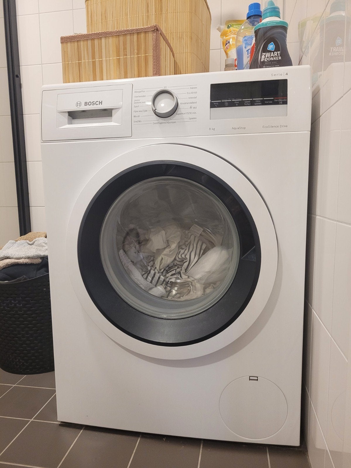 Bosch Serie 4 Wasmachine - 8 kg, Ophalen, 1200 tot 1600 toeren, Gebruikt, Energieklasse A of zuiniger
