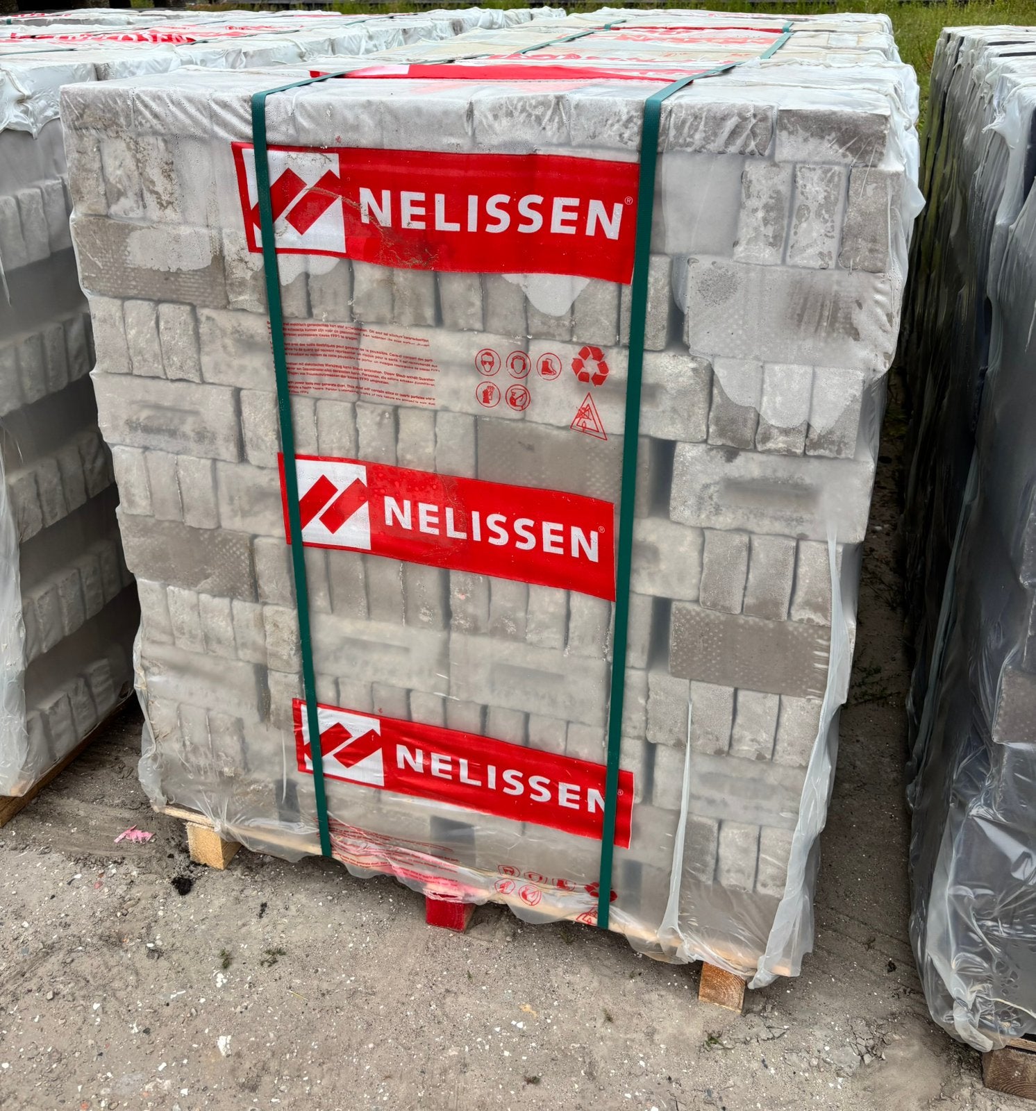 Nieuwe Nelissen bakstenen, type Roca, type Zwart Manga, Ophalen, Nieuw, Bakstenen