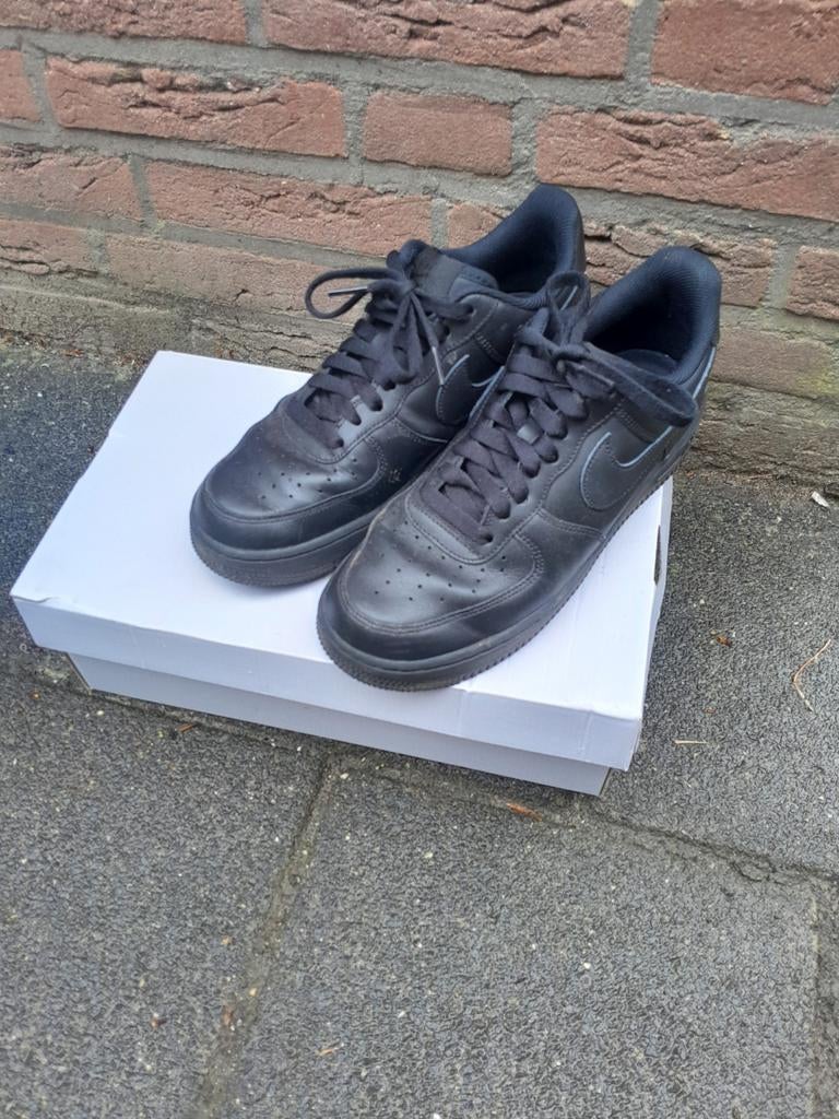 Nike Air Force 1 Zwart Maat 41, Zwart, Nike, Ophalen of Verzenden, Sneakers of Gympen
