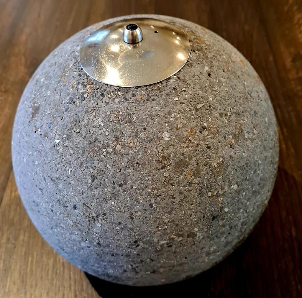 olielamp oliebrander van steen / beton grijs gemêleerd, Ophalen of Verzenden, Grijs, Overige materialen, Minder dan 25 cm