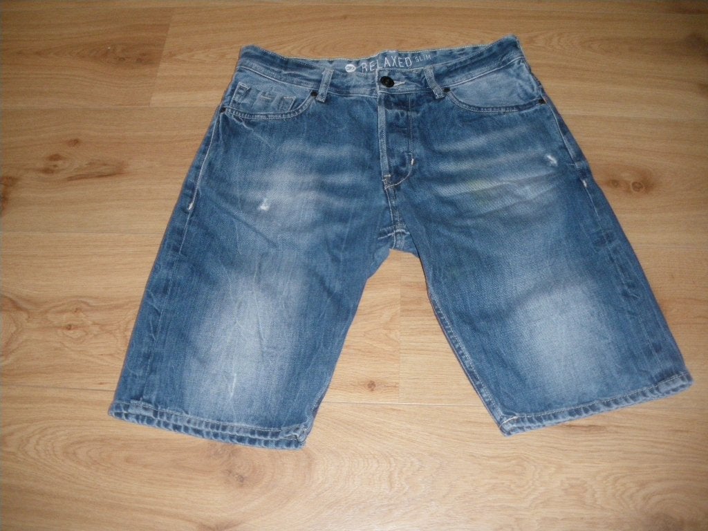 zgan leuke korte spijkerbroek maat 31 merk relaxed slim, Ophalen of Verzenden, Zo goed als nieuw, Blauw, W32 (confectie 46) of kleiner