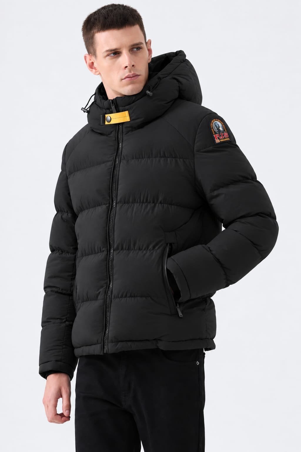 Foto 12 van Partij en losverkoop Parajumpers Mcmillan Moncler Burberry