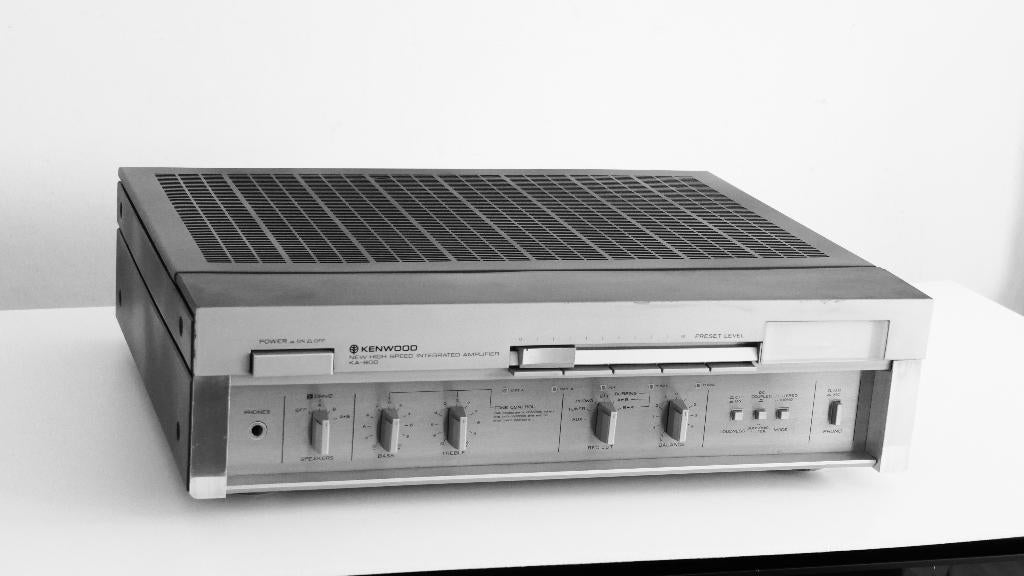 Kenwood versterker, Overige merken, Ophalen of Verzenden, Zo goed als nieuw, 60 tot 120 watt