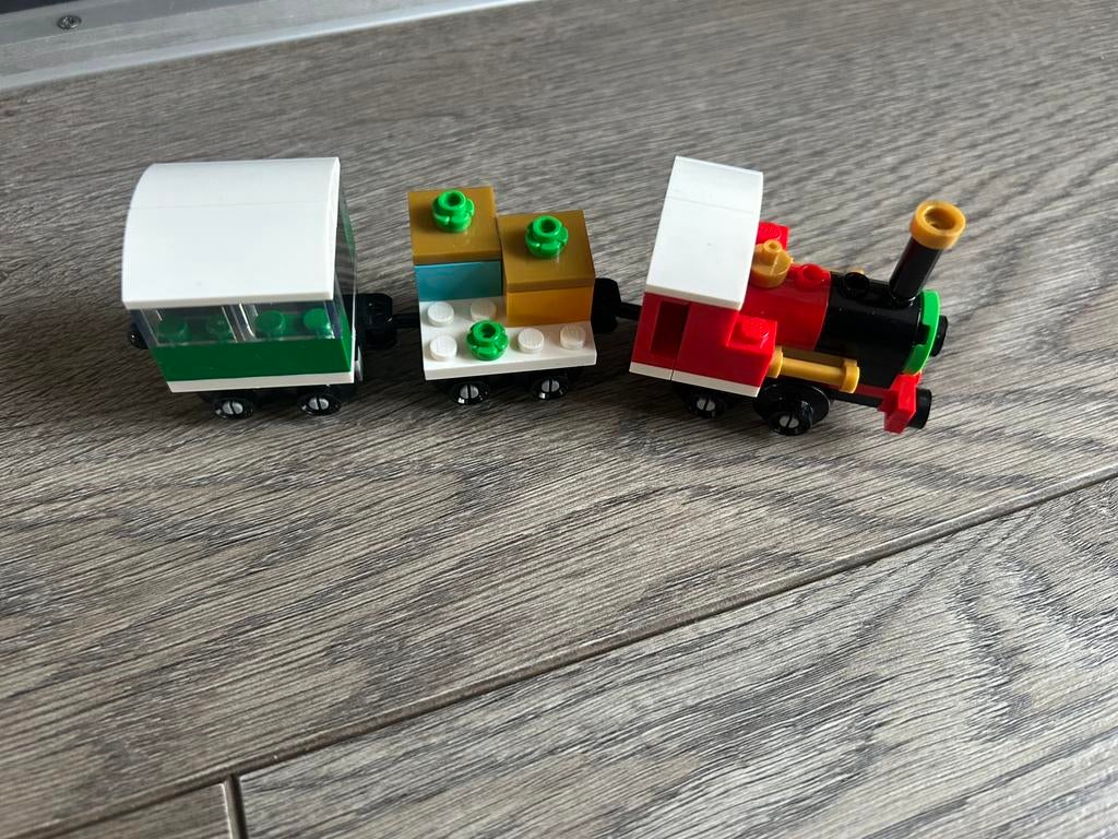 Lego 30584 winter holiday train, Ophalen of Verzenden, Zo goed als nieuw, Losse stenen, Lego
