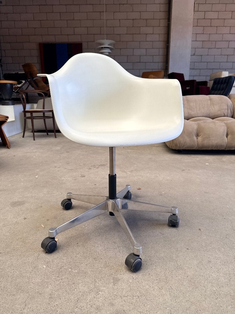 Vitra Eames PACC bureaustoel, Ophalen, Gebruikt, Wit, X