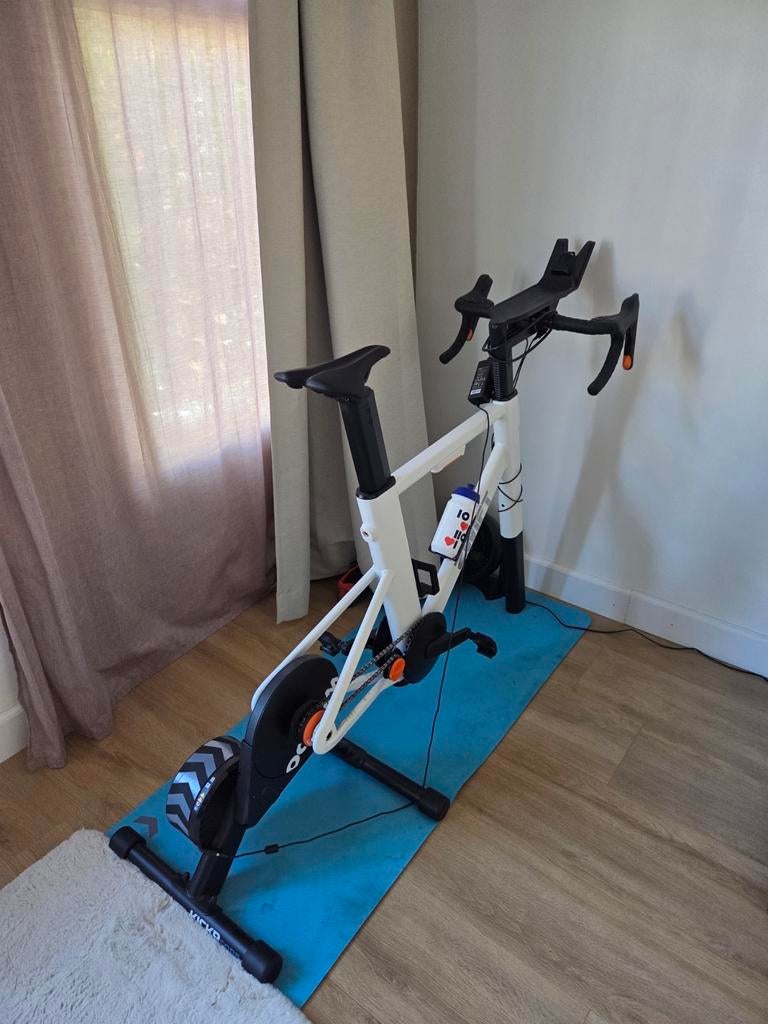 Zwift Ride Smart Bike + Wahoo Kickr Core - Zo goed als nieuw, Ophalen, Zo goed als nieuw, Overige typen