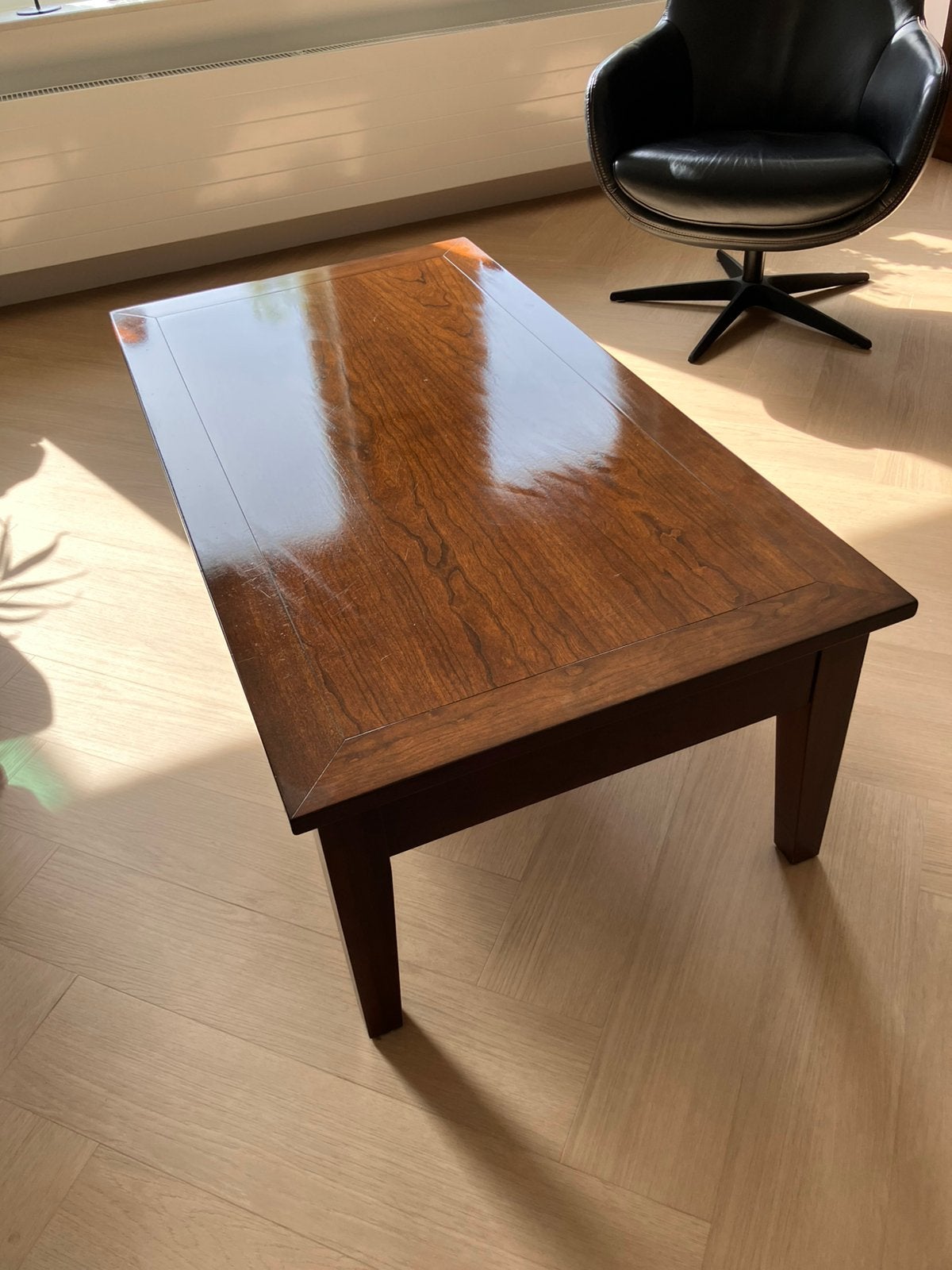 Mooie kersenhouten salontafel, Huis en Inrichting, Tafels | Salontafels, 100 tot 150 cm, Zo goed als nieuw, Minder dan 50 cm, Rechthoekig