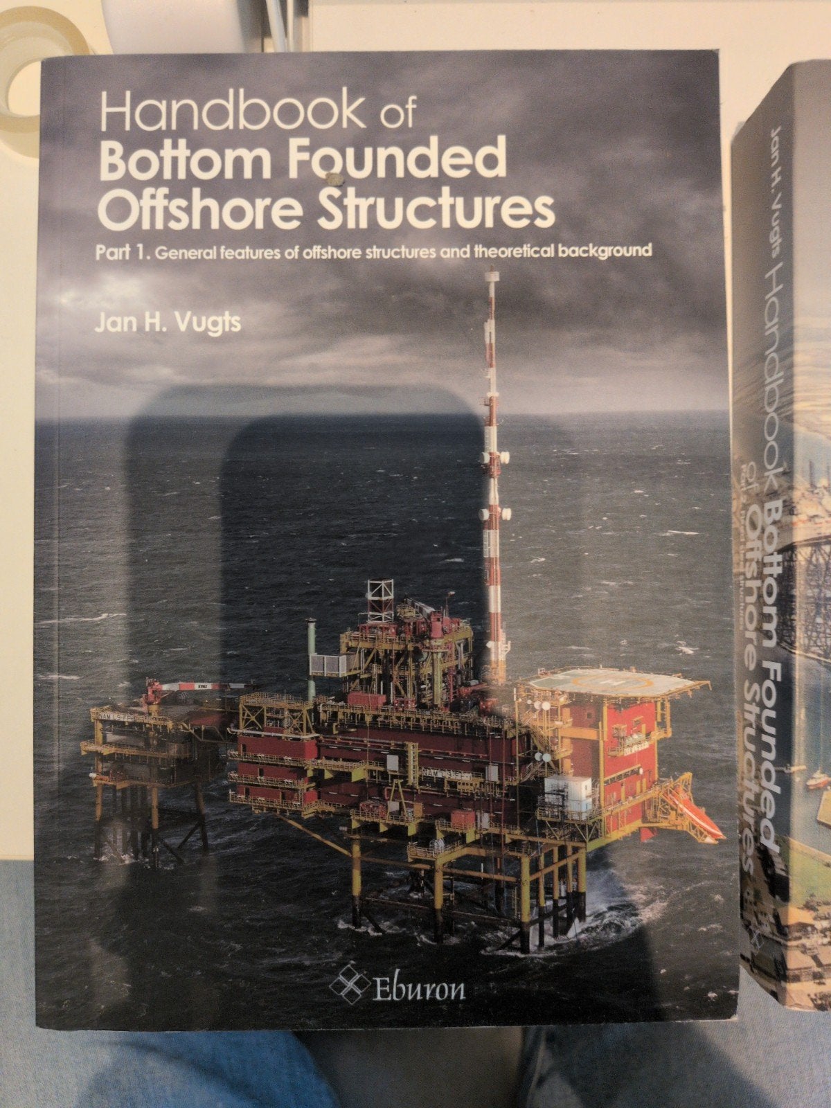 Handbook of Bottom Founded Offshore Structures (2 delen), Boeken, Ophalen of Verzenden, Zo goed als nieuw, Bouwkunde, Jan H. Vugts